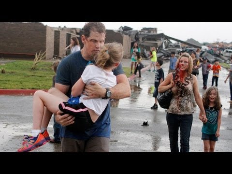 Film backdrop image for Oklahoma tornado: elementary school moments after tornado struck (2013)