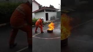 Fireman fight fire using Coke Drink- Failed