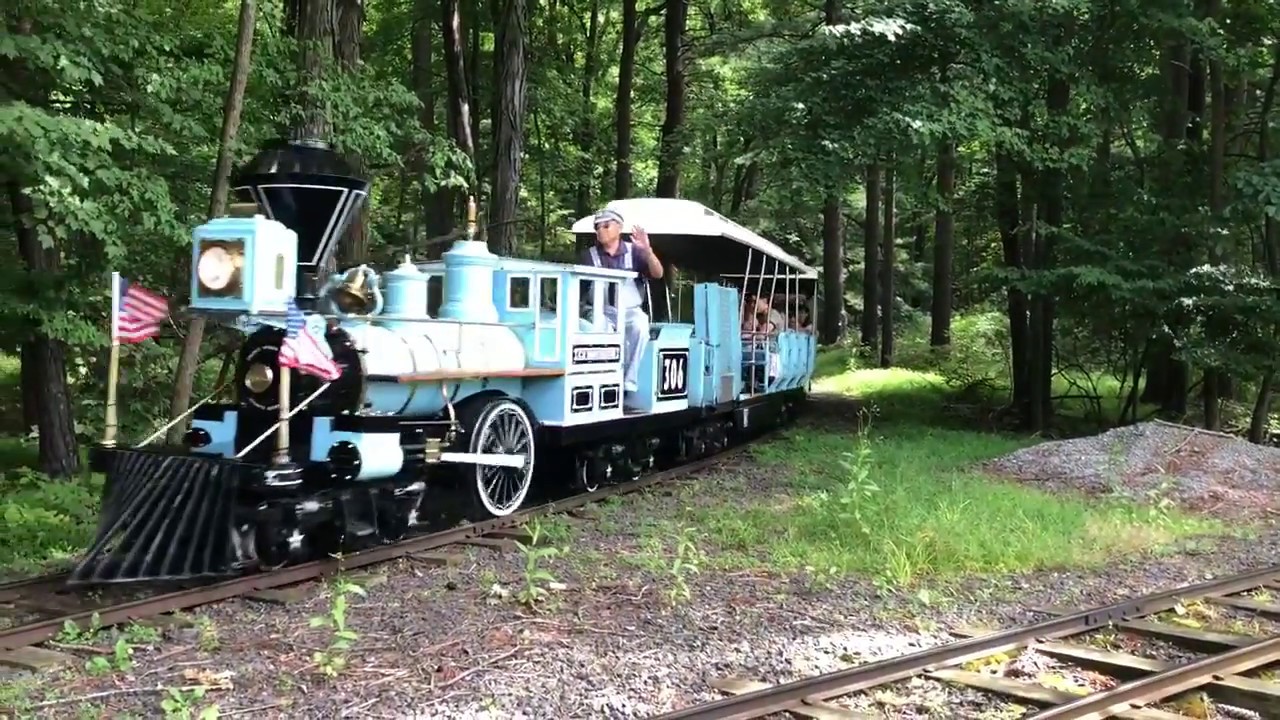 The Essex County Turtle Back Zoo Railroad's Blue Train at Turnaround
