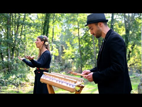 ARVORIG - Val Cortoni (Hammered Dulcimer) &amp; Coralie André (Vocals)