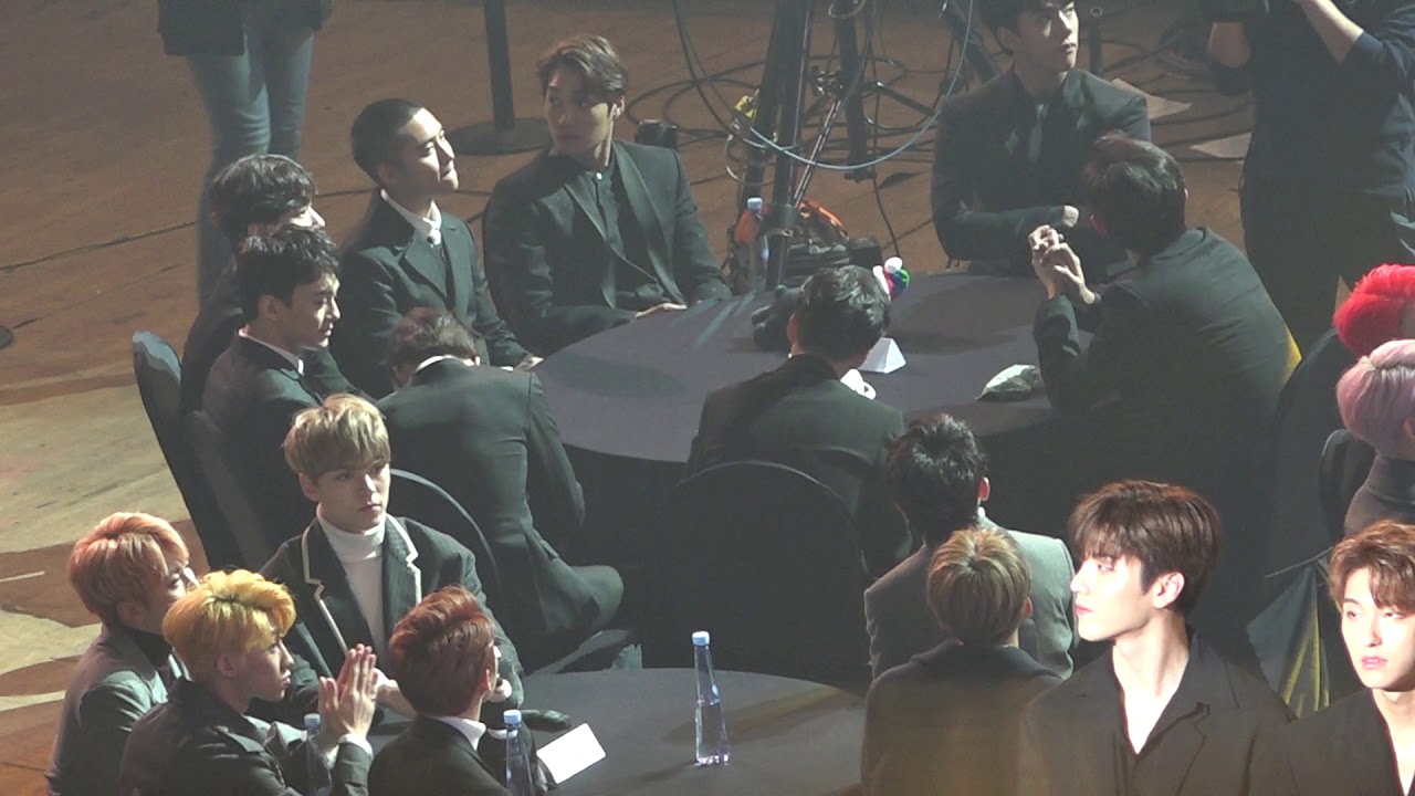 171115 AAA 엑소 exo 세븐틴 seventeen