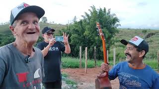 ZEZÉ E TÍ CLÓVIS CANTAM AO VIVO PARA O LEON GUERREIRO E A MARICÁI