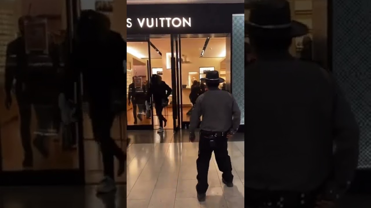 Video) Pavilion KL Security Guard Goes Viral For Holding Stylish LV Bag