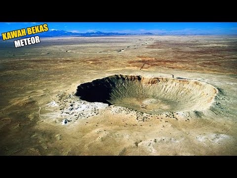 Video: 7 Kawah Meteorit Terbesar Dan Paling Luar Biasa Di Rusia - Pandangan Alternatif