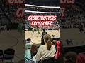 Harlem Globetrotters Crossover Taking it to the Rim #globetrotter #basketball #crossover