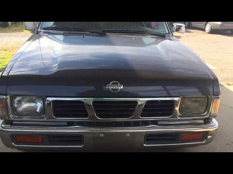 1996-nissan-hardbody-pickup-xe