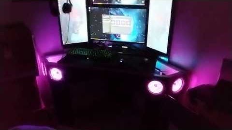 Quick look at the custom built twin PC Desk :)