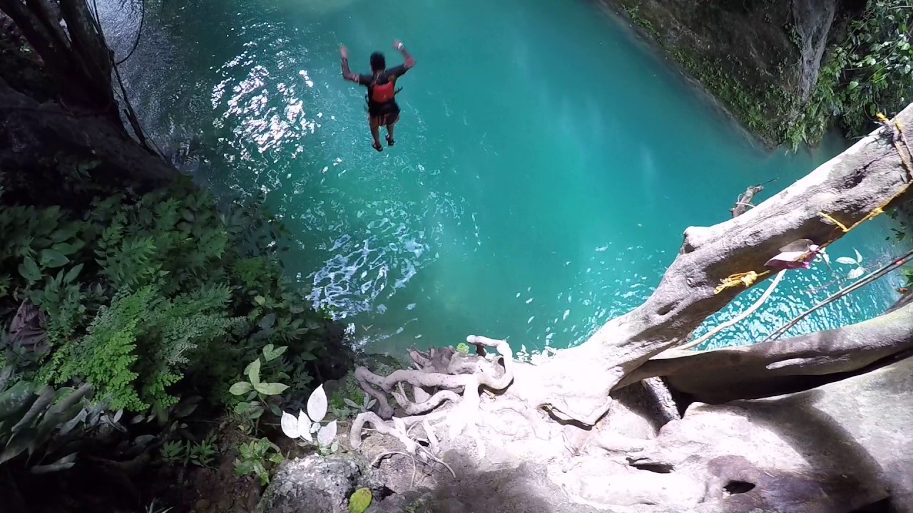 Cliff Jumping In Kawasan Falls Youtube