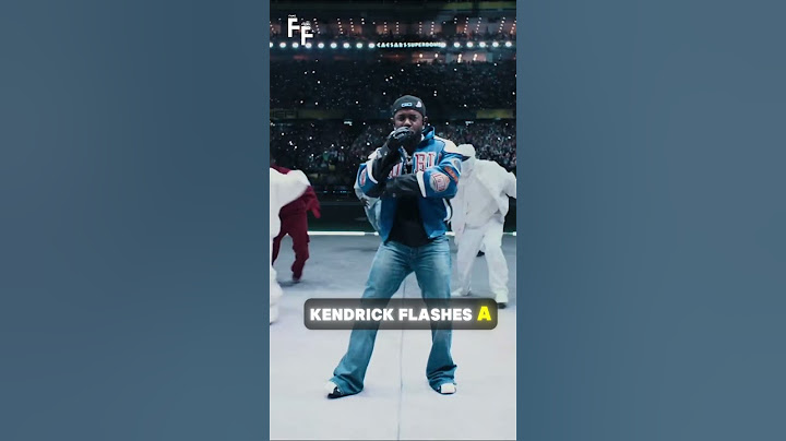 Kendrick Lamar Disses Drake During Halftime Show