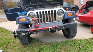 2002 Jeep Wrangler Farm Jack Install by The Way I Did It 44 views 1 year ago 7 minutes, 58 seconds