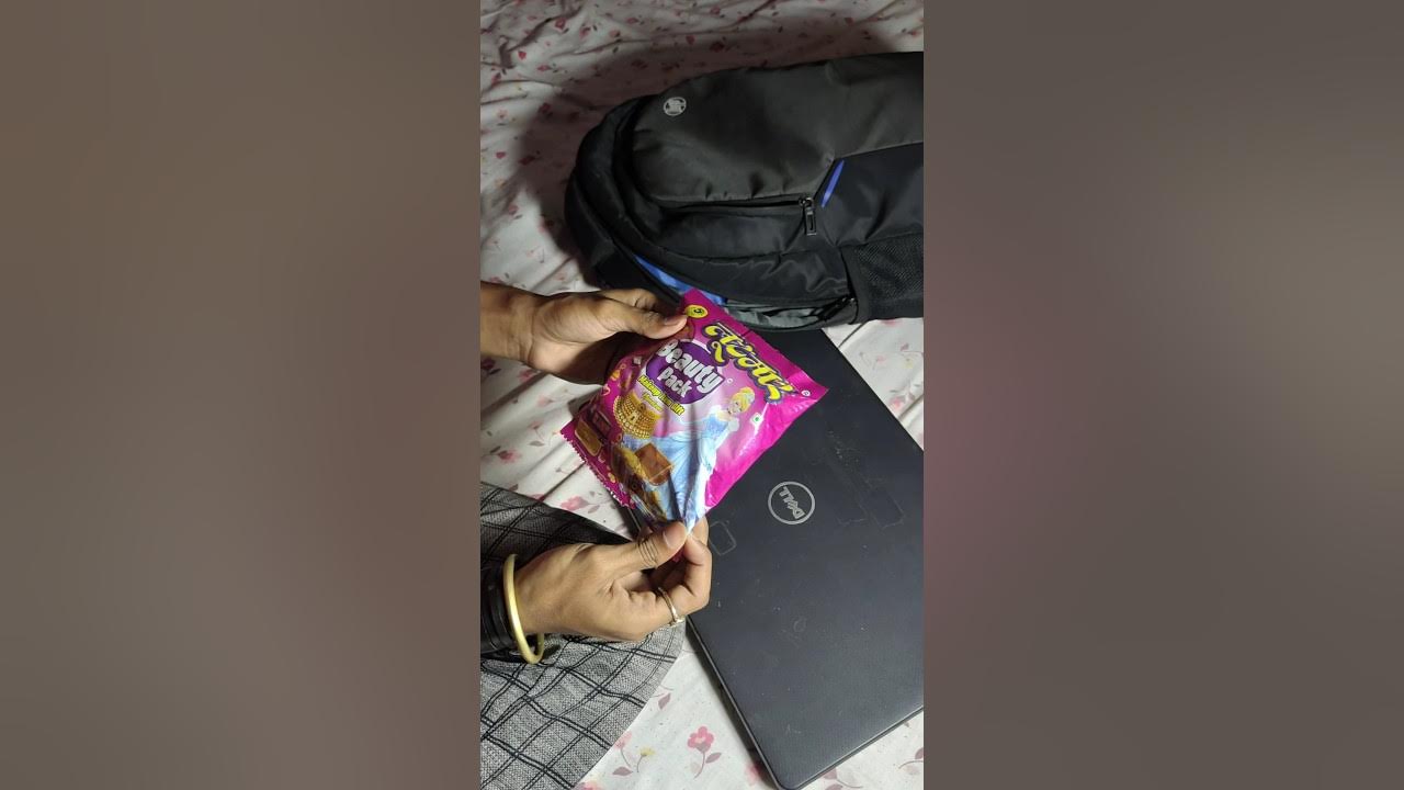 i-got-25-lakhs-rupees-in-5-rupees-gift-packet-shorts-khanakhazana