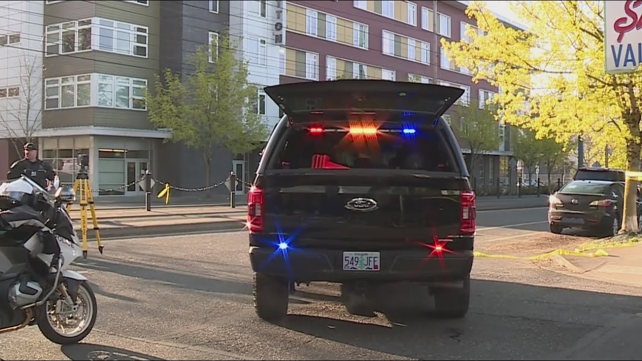 Pedestrian hospitalized after serious North Portland crash - YouTube