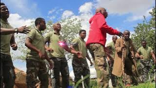 Thabo E Tlile Lefatsheng by Wacha Mkhukhu Wachumlilo