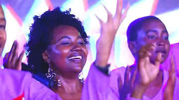 Kila Mwenye Pumzi - Neema Choir { Official Live Recording Video}