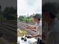 Gawat Kereta Api Sudah Melintas Mainan Lampu Sinyal Masih Hijau #palangpintukeretaapi