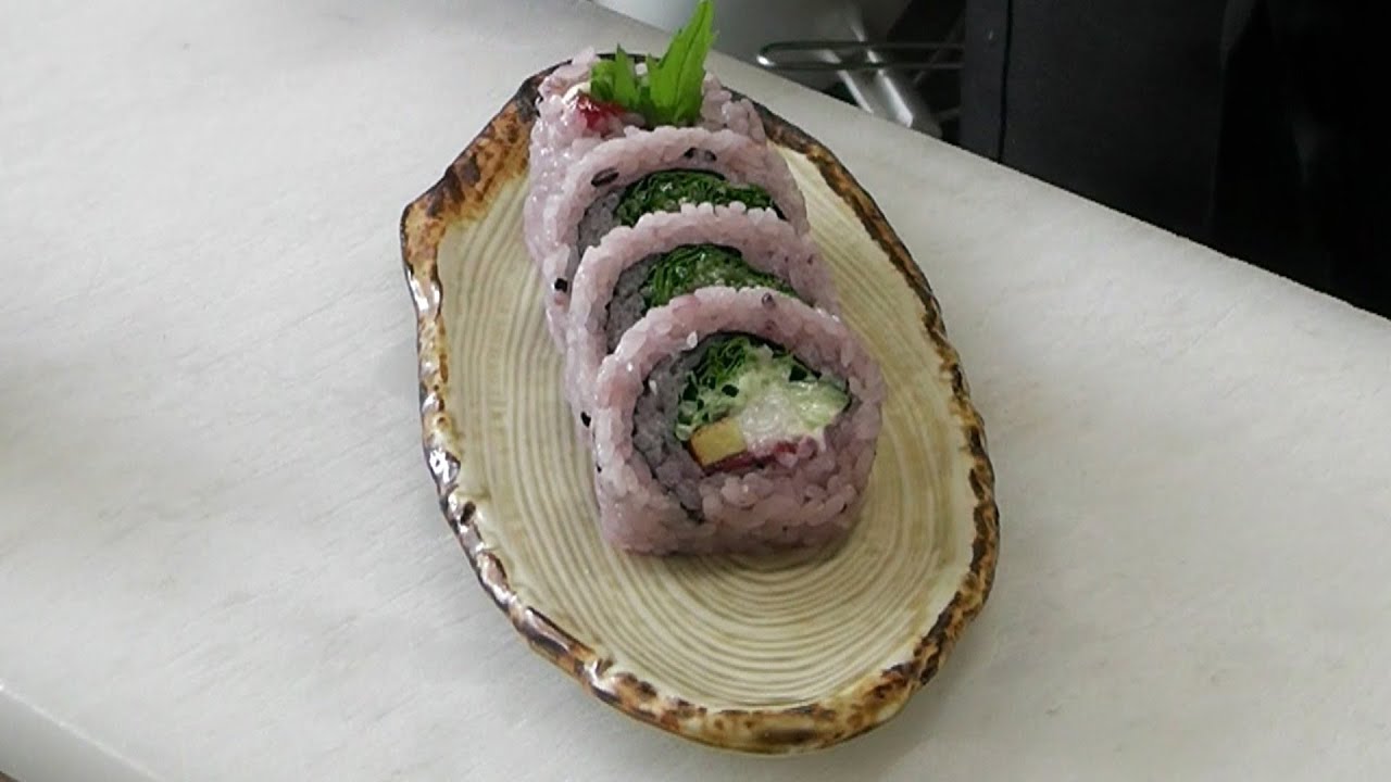 裏巻きの巻き方 倭姫巻 How To Make Outside Inside Sushi Roll Youtube