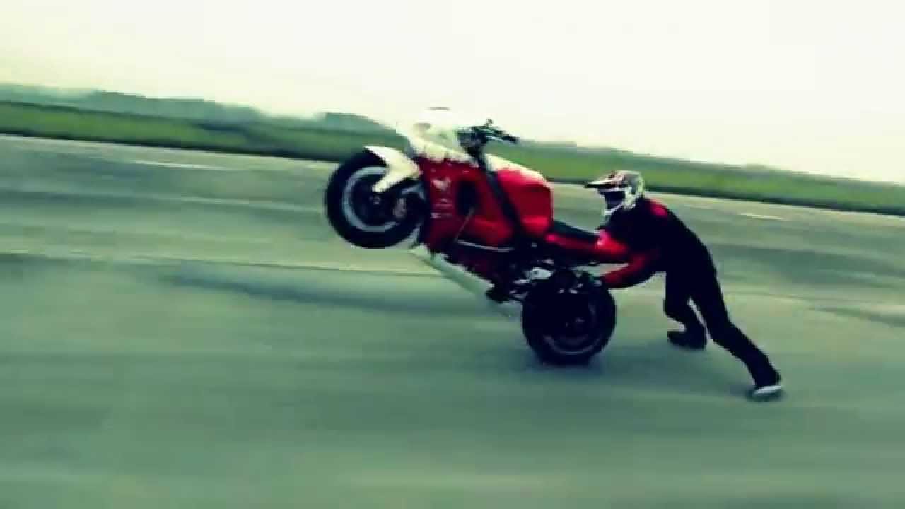 Motorcycle افضل سائق دراجة نارية Youtube