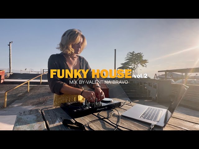 Funky House mix vol.2 by Valentina Bravo class=