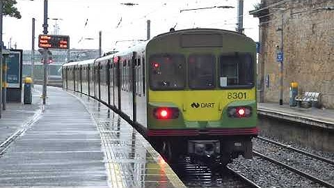 IÉ 8100 Class Dart Class Premier Leader Getting Dragged Away In Disgrace After A Electrical Failure