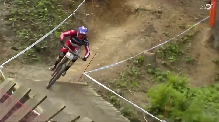 Aaron Gwin Chainless Win Leogang 2015 World Cup DH...