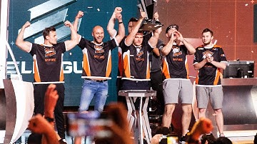 Eleague 2016. Virtus.pro are the champions! Winning moment vs. Fnatic | Grand final 2:0 #CyberWins