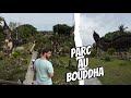 On visite un magnifique parc plein de bouddha