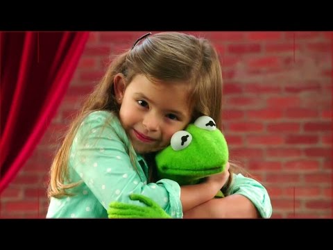 Muppet Moments: Behind-The-Scenes | Muppisode | The Muppets