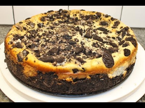 making-the-cheesecake-factory-oreo-cheesecake-copycat-recipe