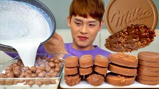 ASMR 따뜻한 우유와 몰티져스🍫초콜릿 아이스크림 밀카 초코과자 먹방~!! Hot Milk With Maltesers Tico Choco Ice Cream MuKbang~!!