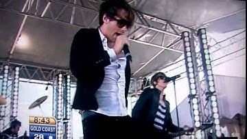 Short Stack on the Today show-WE DANCE TO A DIFFERENT DISCO HONEY