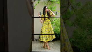 Download Lagu Photo poses idea in One-piece for girls#short || Teena MP3