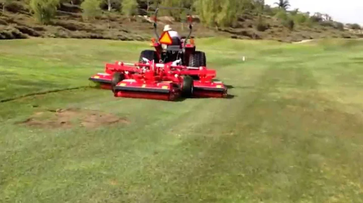 Trimax Snake on a Fairway at a Golf course