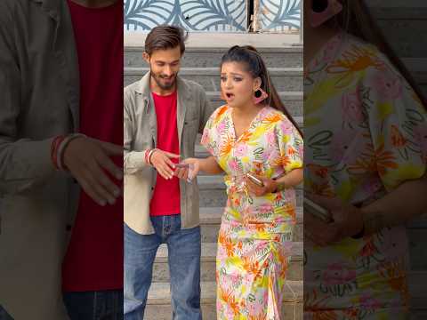 हसना बिल्कुल मना है 😜🤣|| #couplegoal #love #youtubeshorts #funny  #shortsviral