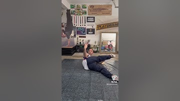 Backspin Tutorial 📚 #backspin #breakdance #bboy #dance #dancer #dancetutorial #tutorial #dancevideo