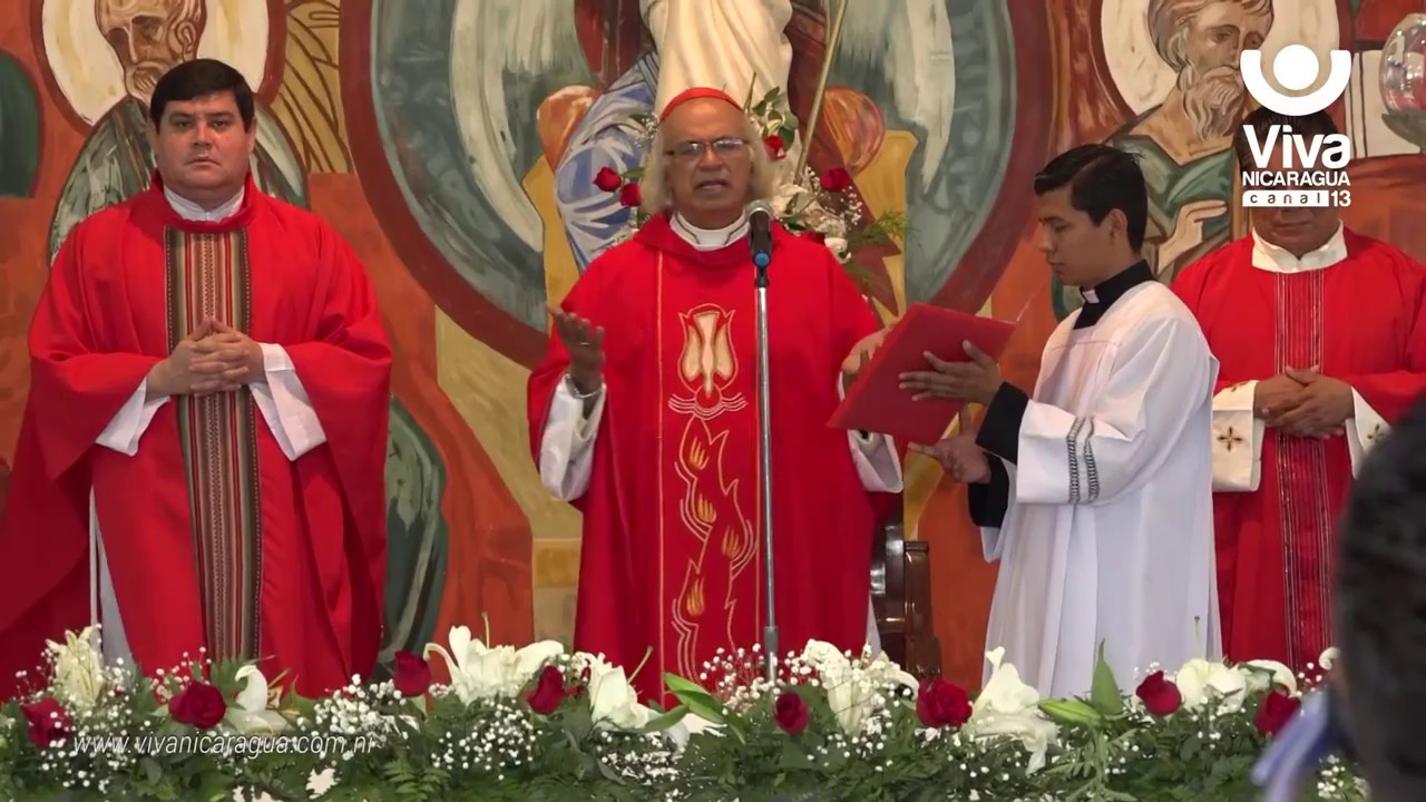 Iglesia católica celebra fiesta de pentecostés - YouTube