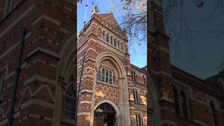 The Oxford Collages In One Day