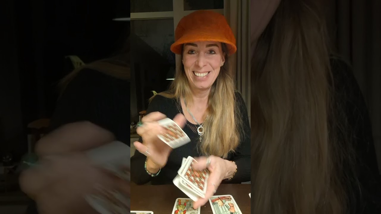 Ze kregen jou niet klein #zelfliefde #huistuinenkeukenheksen #paranormaalbegaafd #BtheBasHira #tarot
