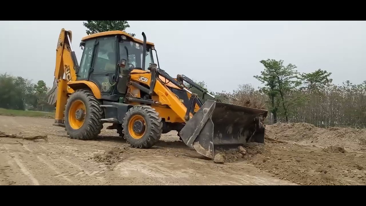 SkillFull Operator-JCB Backhoe Loader Leavin With Road 3Dx Backhoe ...
