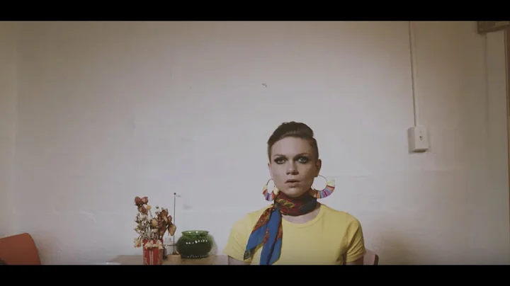 Lillie Mae - Youve Got Other Girls for That (Offic...