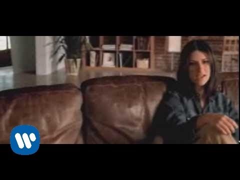 Laura Pausini - Volvere Junto A Ti (Videoclip)