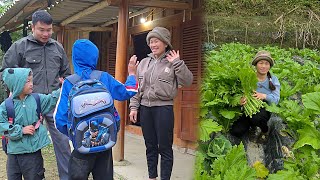 Harvesting vegetables to sell and earn money to support my children.DANG THI DU 