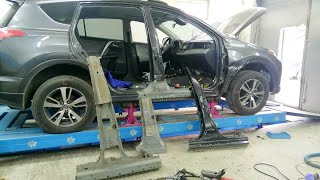 Toyota RAV4 . Боковой. Вытяжка средней стойки.