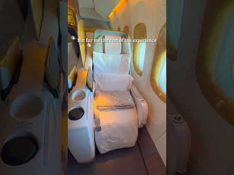 Video: Pagsusuri sa Paglipad: ANA Business Class sa Boeing 777-300ER