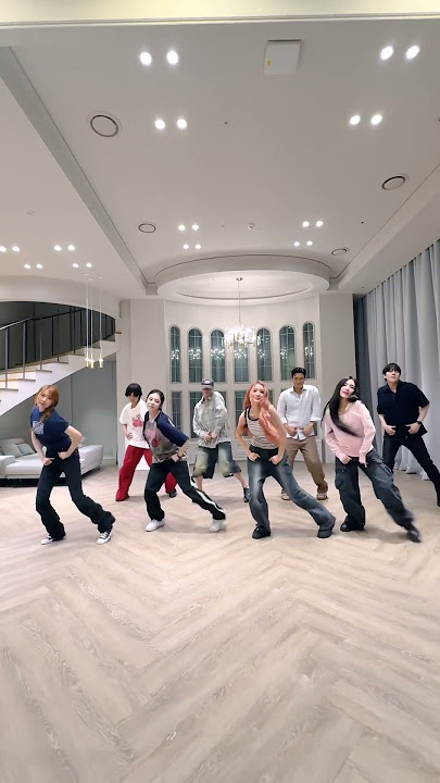 Express Mode with @hearts2hearts.official #슈퍼주니어 #SUPERJUNIOR#Hearts2Hearts #하츠투하츠 #ExpressMode