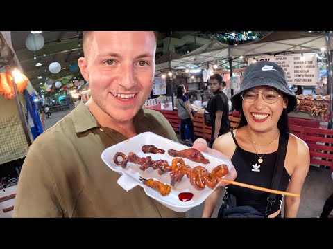 Filipino Girl Takes Me On An Exotic Food Tour 🇵🇭