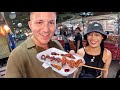 Filipino girl takes me on an exotic food tour 