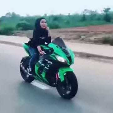 Hijabers moge gimana rasanya punya pacar seperti ini