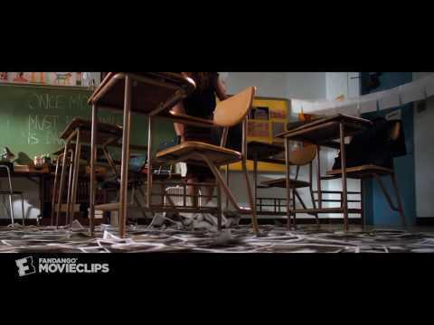 The Boy Next Door (7/10) Movie CLIP - Class Pictures (2015) HD