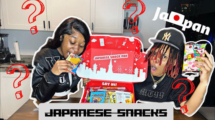 WE TRIED EXOTIC JAPANESE SNACKS