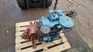 Lister SR2 Marine Engine with Reconditioned LH150 Gearbox   Start Up.